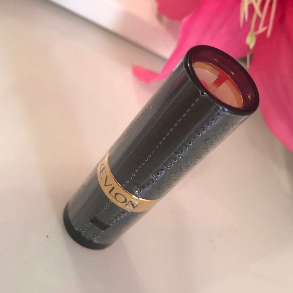 Revlon creme lipstick bundle
